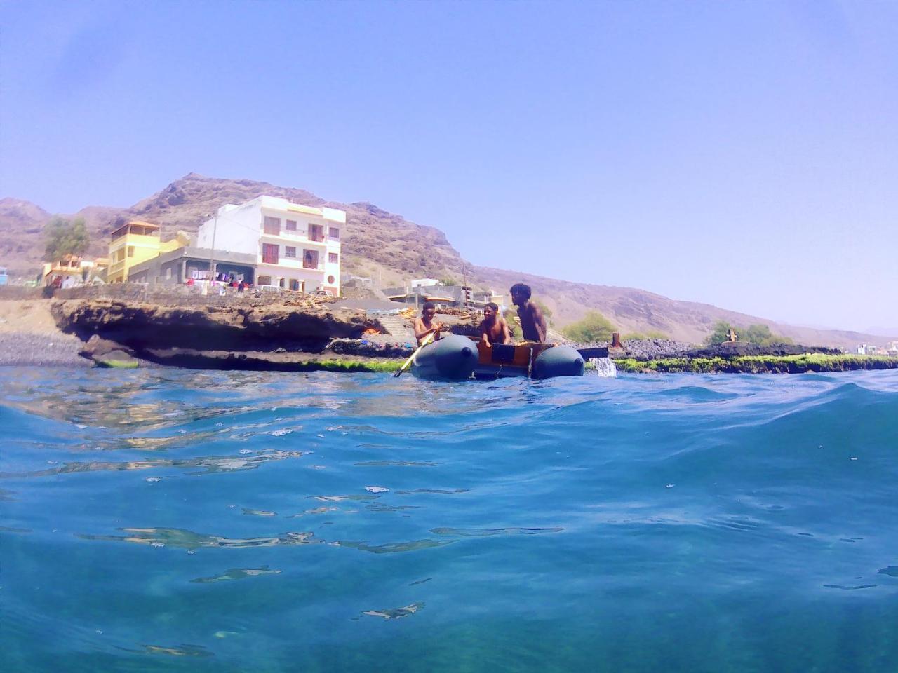 Bed & Breakfast Regina Tarrafal  Bagian luar foto